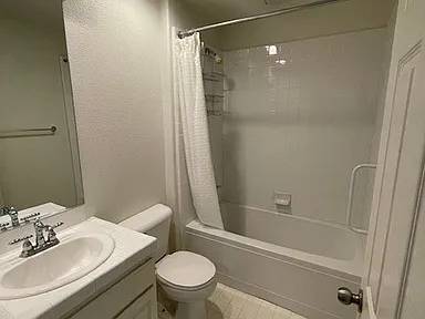 $875 / 2br - 1366ft2 - #####Cozy 2-bedroom, 2.5-bath townhome### (Thousand Oaks)64035740105859123