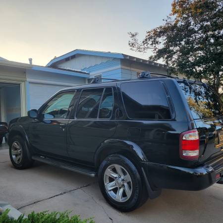 2004 Nissan Pathfinder LE - $4,500 (North Park)63624789496707123