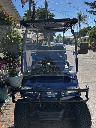 2022 Evolution Classic 4 Plus Street Legal Golf Cart 1