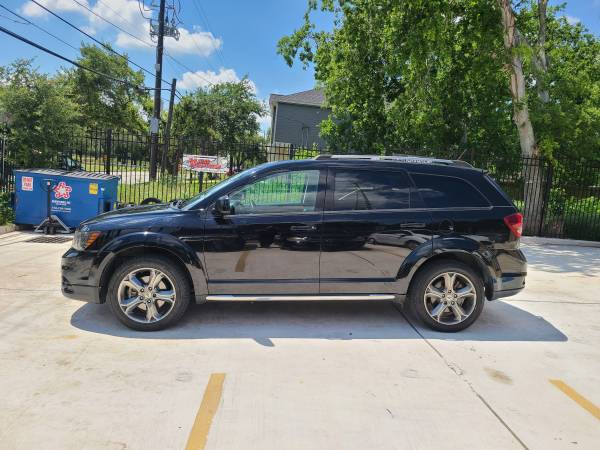 2018 Dodge Journey Crossroad, título limpio, funciona excelente, efectivo o financiamiento - $8,850 (Houston)63617060952323123