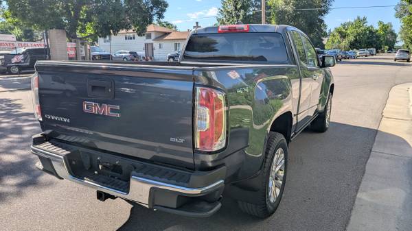 2015 GMC Canyon V6 4WD Extended Cab SLT Pickup 2D 6 ft 60K miles - $19,499 (Englewood)63621874252419123