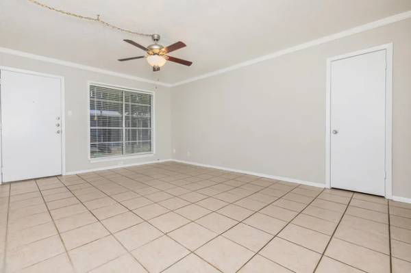 $1199.00 / 2br - 962ft2 - Baytree Apartments on Ocean Drive64036542717441124