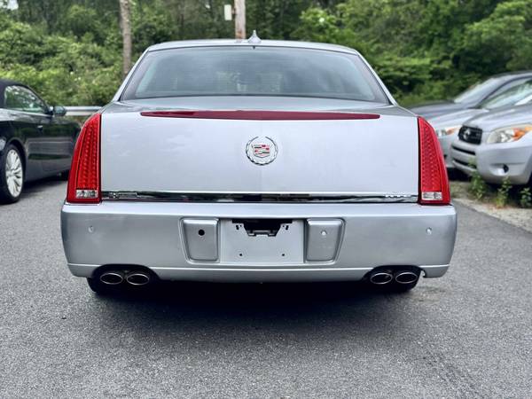 2009 Cadillac DTS Luxury I - $4,495 (B&G AUTO SALES, CHELMSFORD 978-855-8338)63615851708673123