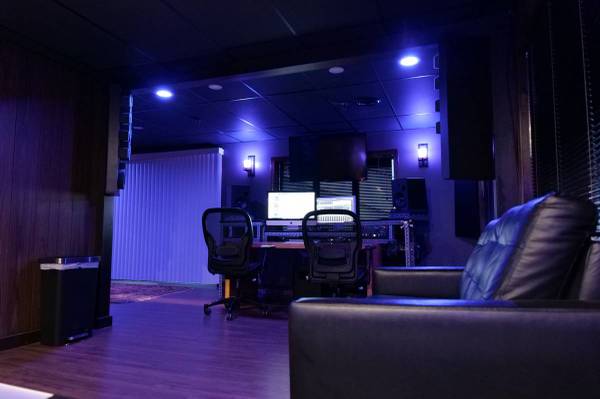 Affordable Recording Studio!63857555456769120