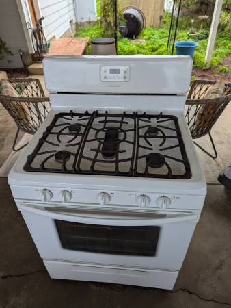 Propane kitchen range (stove) 1