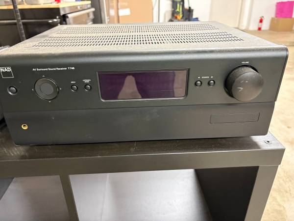 NAD Receiver 1
