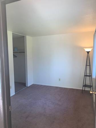 $1,346 / 1br - 630ft2 - WE LOVE OUR PETS!! Great Community for Animal-Lovers! (Anchorage)63991794651523124