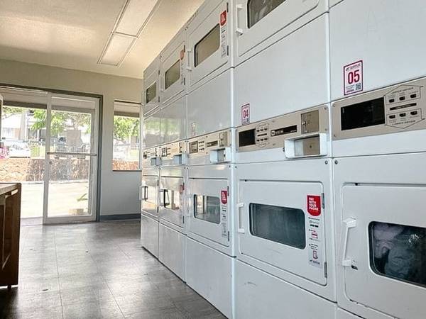 $2,167 / 2br - 635ft2 - On-Site Management, Vinyl Plank Flooring, On-Site Maintenance (Makakilo)63939399805827120