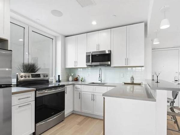 $890 / 1br - Peaceful One Bedroom Near Downtown Saratoga Parks (saratoga)63813662970627122