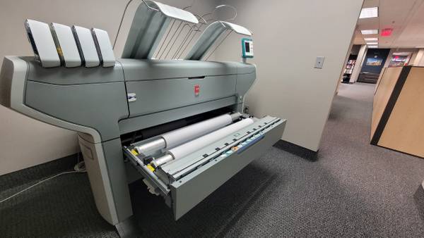 Océ ColorWave 650 Large Format Plotter and Scanner 1