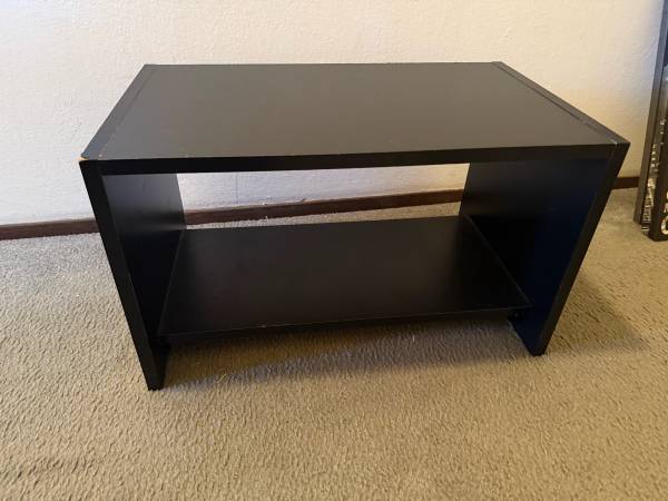 Small shelve unit for tv or shoes 1