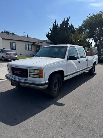 2000 GMC Sierra 3500 - $2800 (Los Ángeles)63470894460803121