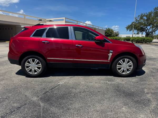 2012 Cadillac SRX (83.000 millas) - $8.500 (Fort Myers)63470258038657122