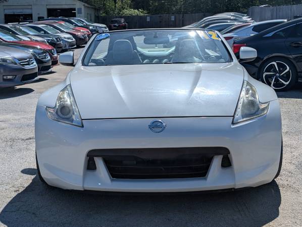 2012 Nissan Z 370Z Touring Roadster - $16,990 (Grayson, GA)63620834195075123