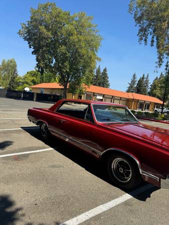 1965 Oldsmobile Cutlass Holiday Coupe 455 Rocket 4 velocidades - $19,500 (Concord)63438506203009123