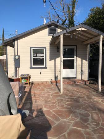 $1650.00 / 1br - 600ft2 - Cozy Cottage63790665401985120