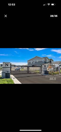 $2,350 / 3br - 1805ft2 - Beautiful brand new Town House for rent in Star Idaho 1820sqft (Star)63794993417985121