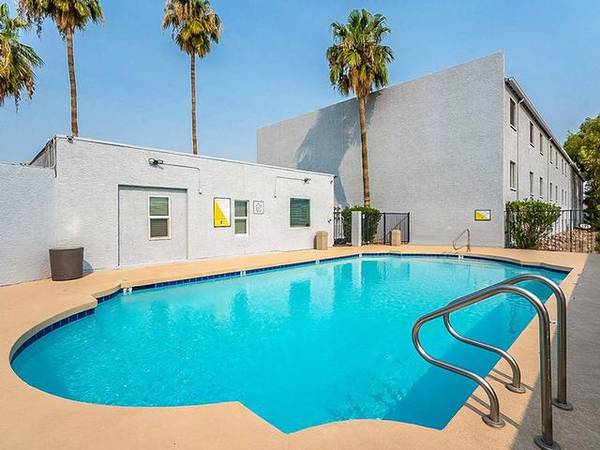 $1,024 / 1br - 720ft2 - Hardwood Flooring, Tour Today, Stainless Steel Appliances (Phoenix, Arizona)64024995249538121