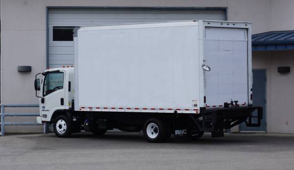 2018 Isuzu NPR HD TALL - Photo 6