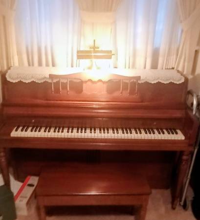 Upright Piano For Sale 1