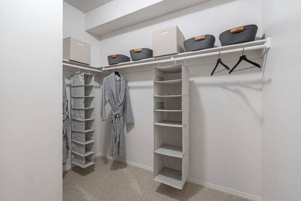 $1,849 / 2br - 995ft2 - 2/BD, Ubicado en Hillsboro, Clubhouse (6199 NE Alder St, Hillsboro, OR)63914853572227120