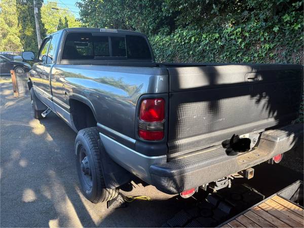 2002 Dodge Cummins 2500 6-speed - $24,000 (Seattle)63613935116547122