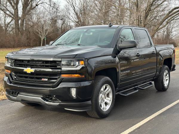 2017 Chevrolet Silverado 1