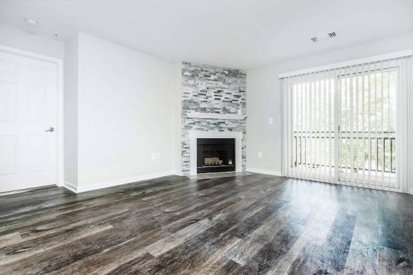 $1,797 / 1br - 546ft2 - On-site Maintenance, Picnic Area with Barbecue, 1B/1B (20300 River Ridge Terrace, Ashburn, VA)64040025022209123