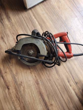 Milwaukee saw 1