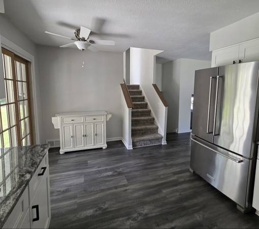 $2900.00 / 3br - 2060ft2 - Elevated suburban living63860364369665122