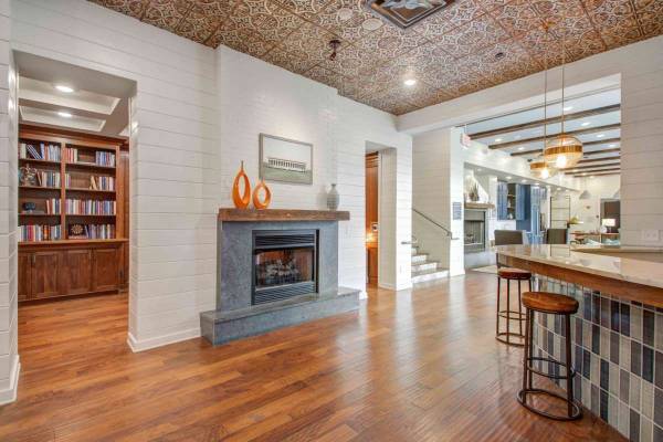 $1,520 / 573ft2 - Estudio bdba! Disfruta de la mejor vida estilo resort en Nashville! (Nashville - Cerca del centro)63680193313793120