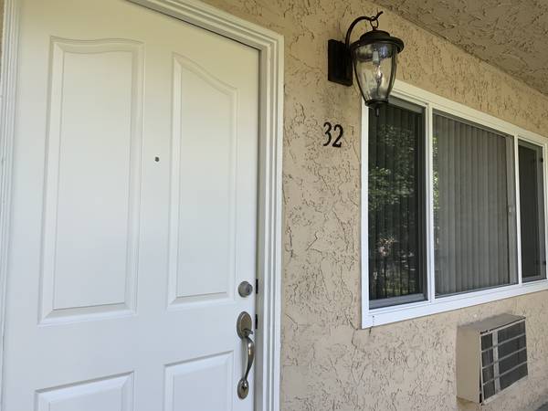 $2,395 / 2br - 832ft2 - SANTEE Apartment 2Bed/1 Bath FREE RENT OAC! $2,395 / 2br - 832ft2 (9525 Mission Gorge Rd., Santee)63865815728259121