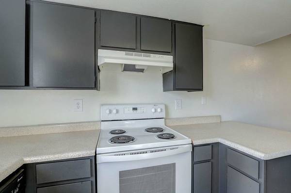 $890 / 1br - 630ft2 - 1B/1B, Located in Las Vegas, Air Conditioner (5101 E Twain Ave, Las Vegas, NV)63859497752067123