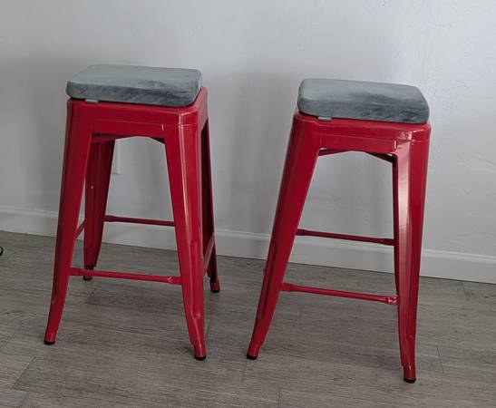 Red Metal Counter Stools 1