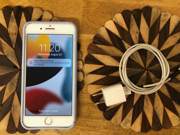 iPhone 7 Plus 128GB Unlocked 1