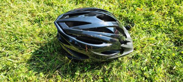 Trek helmet 1