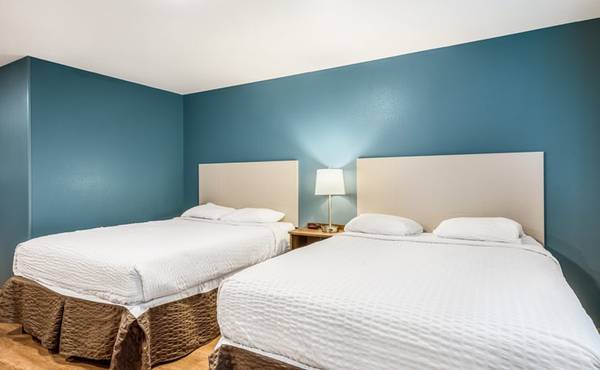 $483 / 1br - Flexible Stays for Short or Long Term - Weekly Rates Available! (2225 Point Blvd, Elgin, IL)63898598598275122