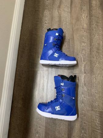 Snowboard boots size 10 1