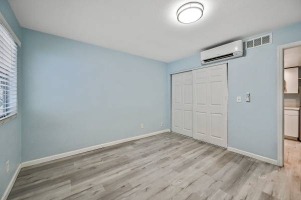 $799 / 300ft2 - 3025 N 32nd ST #45 (Phoenix)64024995235329122