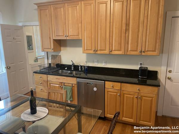 $4,200 / 4br - ✦STUNNING✦ 4Bed/2Bath by Union Sq. [10/15][Laundry in Unit][No Fee]63996689485571121