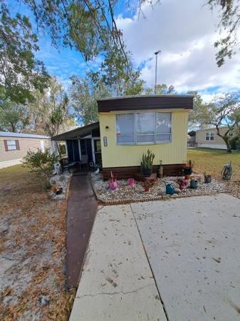 $29,500 / 2br - Lovely Furnished 2 bedroom, 1 bath, Mobile Home on a Large Lot (Frostproof)64149647231106120