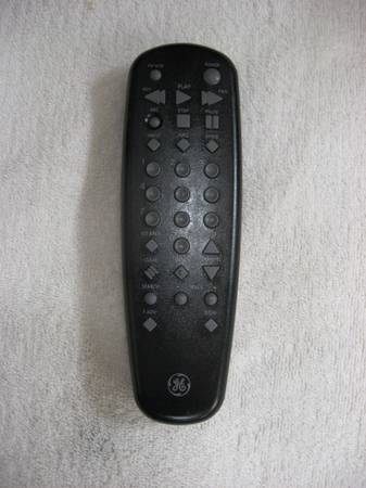 GE TV/VCR remote control model 97PO4645 1