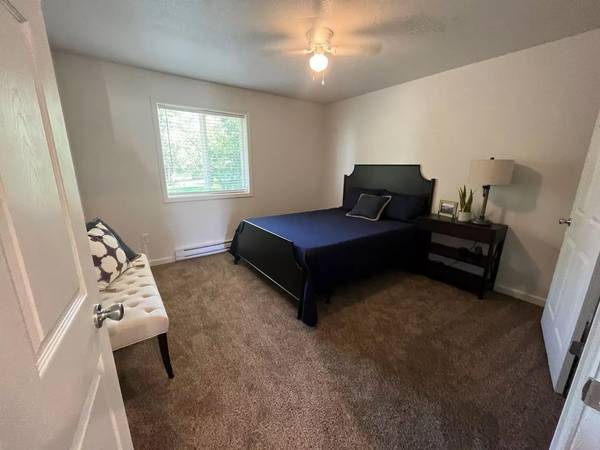 $1,050 / 3br - 1008ft2 - Es más que una casa, es un estilo de vida. ¡Únete a nosotros! (Storm Lake)63849486226177123