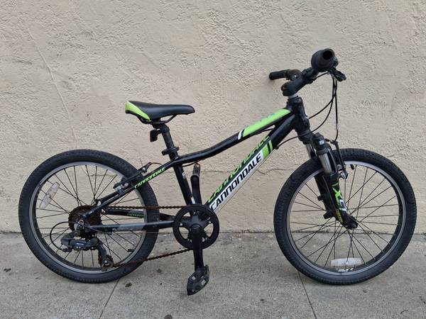 CANNONDALE kid's mountain bike 1
