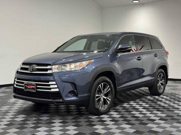 2019 Toyota Highlander LE SUV Shoreline Blue Pearl - $25,888 (LLAME AL 509-293-5854 PARA VER DISPONIBILIDAD)63470422565379123