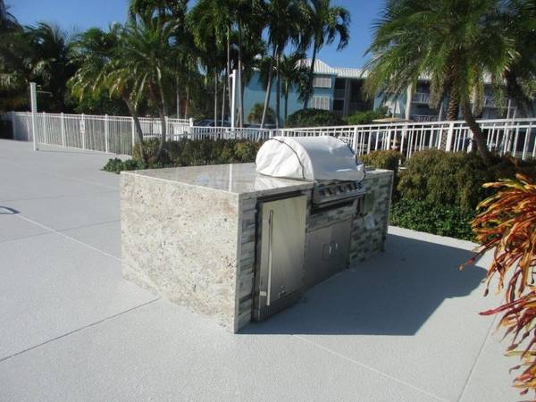 $3,138 / 2br - 768ft2 - 2B/1B, Move in by 9/30th for a One-time Move-in Credit of $300063838114029569124