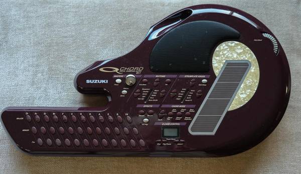 Suzuki Q Chord QC1 Omnichord Musical Instrument - musical