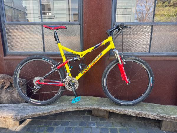 Gary Fisher Sugar 1 Full Suspension Mountain Bike 1