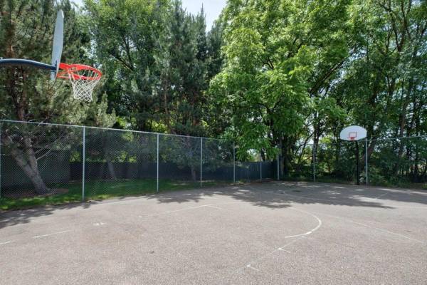 $1,550 / 2br - 857ft2 - New Dog Wash (Coming Soon), Pet Friendly, Private Patio or Balcony (Boise Idaho)63794993465857124