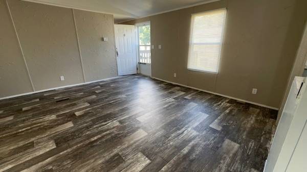 $41,499 / 3br - 1216ft2 - Two months FREE lot rent!64179401312131123